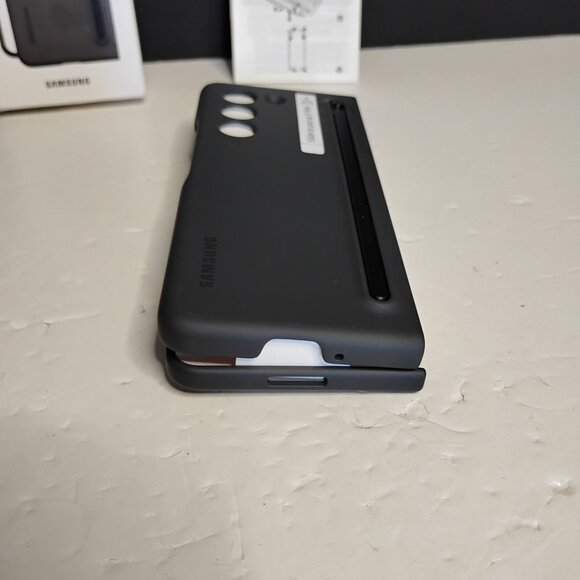 Galaxy Z Fold5 Slim S-pen Case, Graphite - Picture 8 of 16
